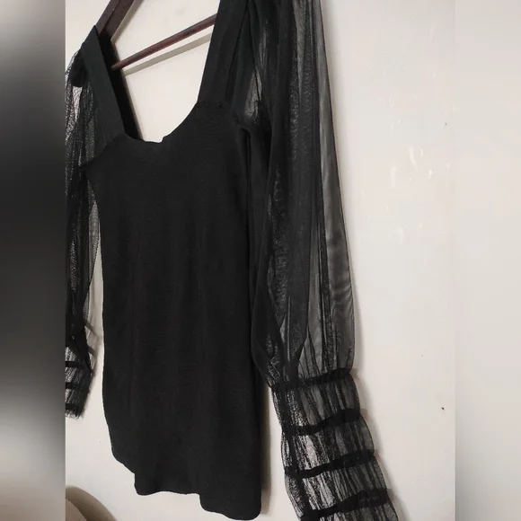 MNG Black Puffed Mesh Sleeve Top - Picture 3 of 12